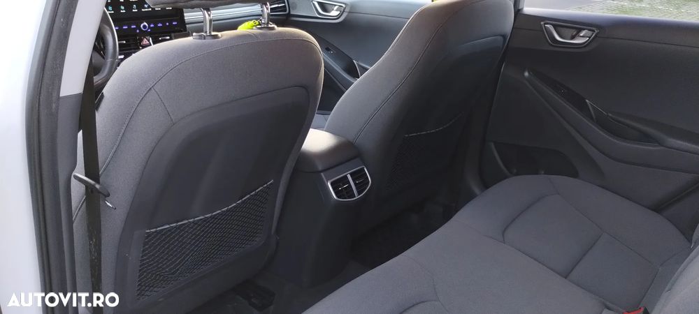 Hyundai IONIQ Style - 15