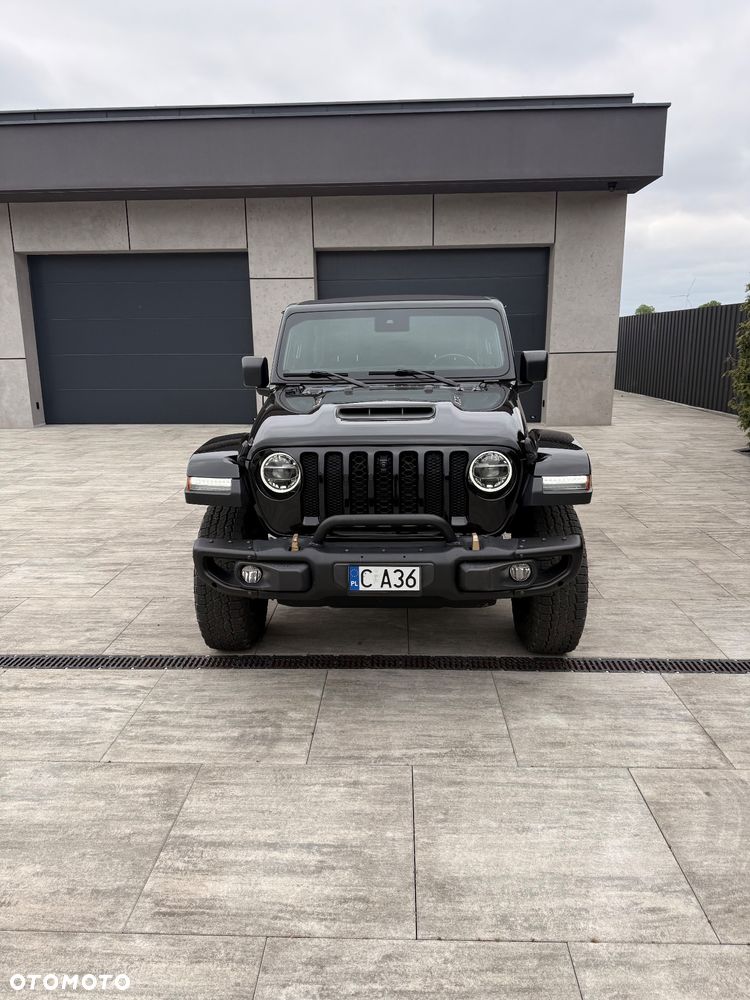 Jeep Wrangler - 4