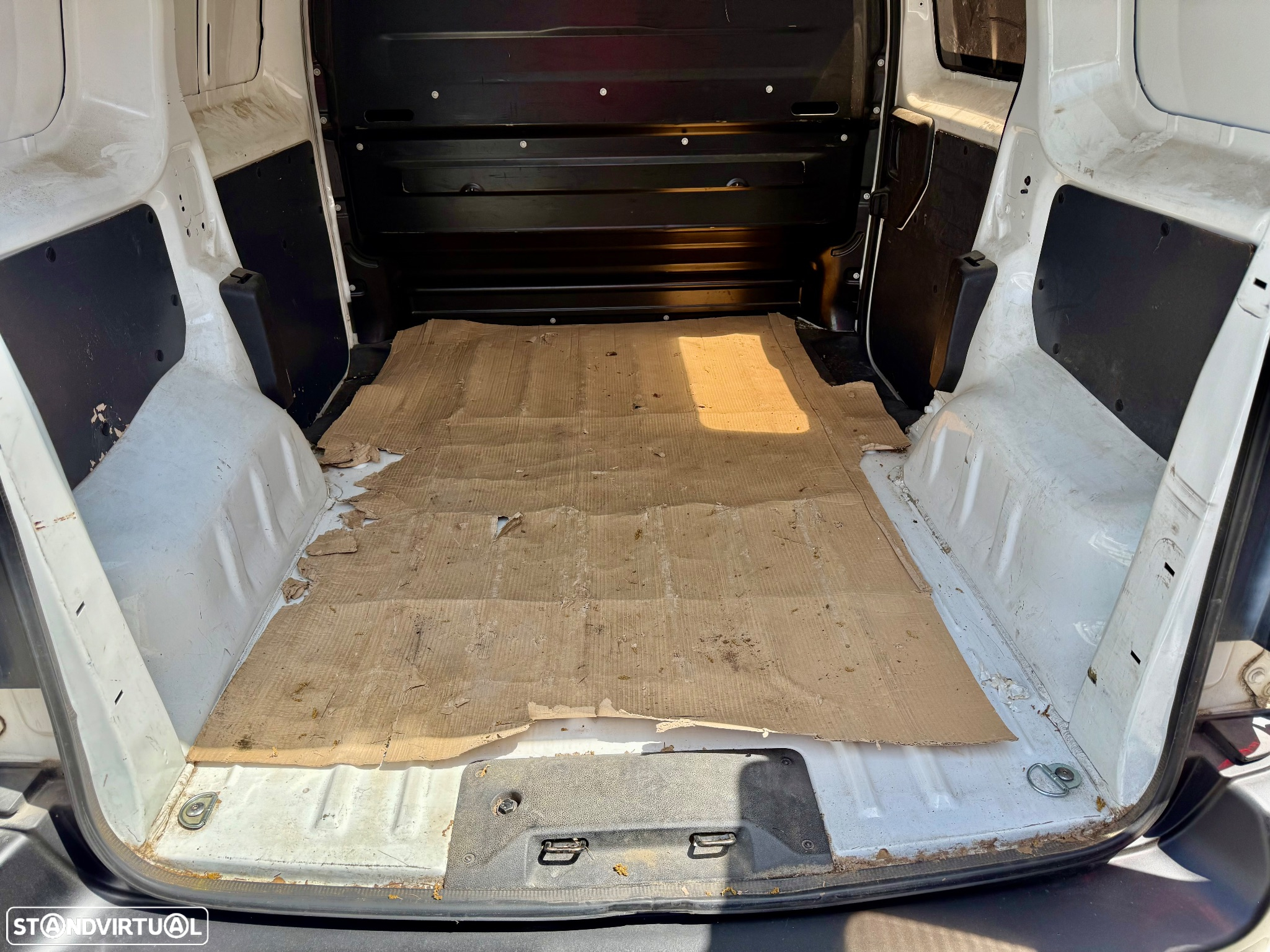 Citroën JUMPY 1.5 HDI - 14
