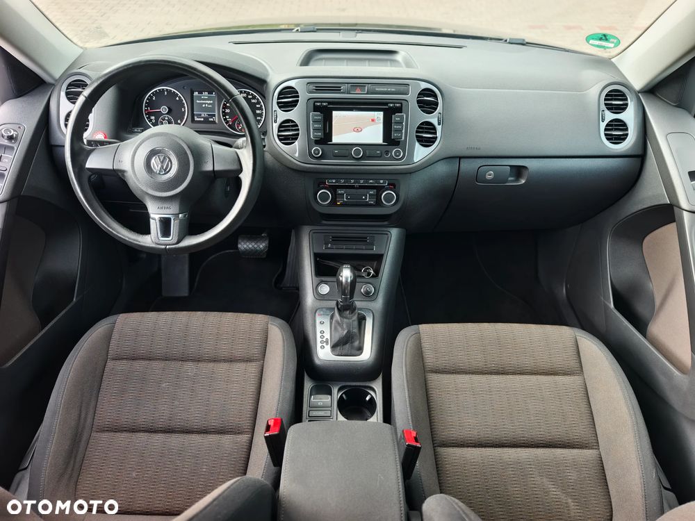 Volkswagen Tiguan 2.0 TDI SCR 4MOTION BlueMotion Technology DSG Sport & Style - 8