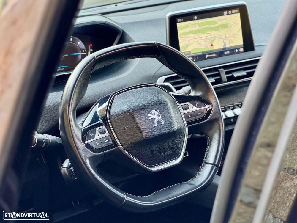 Peugeot 3008 1.2 PureTech Allure EAT6 - 10