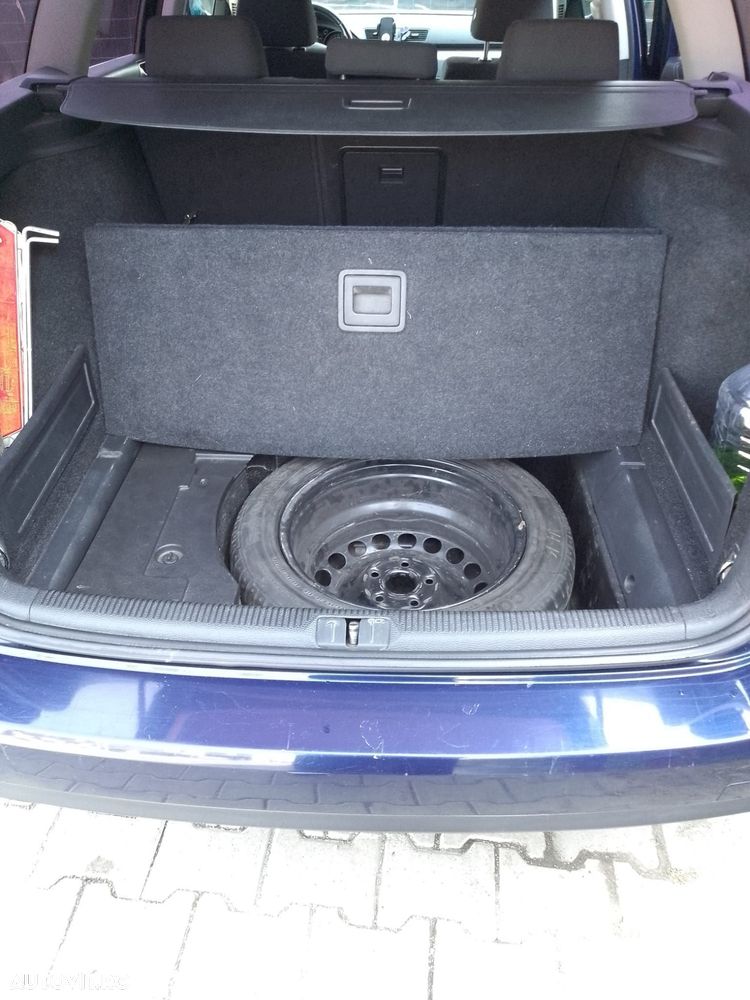 Volkswagen Passat 2.0 TDI Comfortline DPF BlueMotion Technology - 14