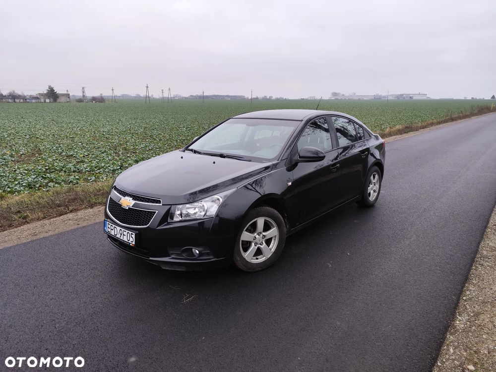 Chevrolet Cruze 1.6 LT - 17