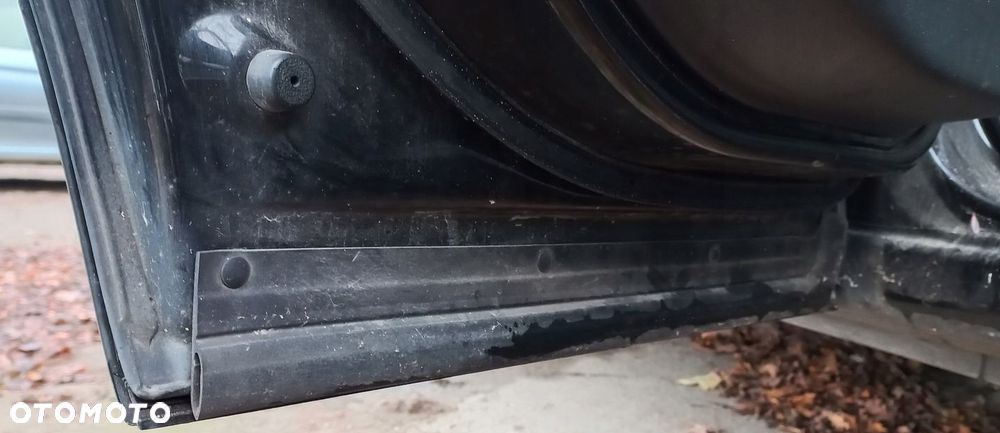 DRZWI TYLNE LEWE NISSAN QASHQAI J10 Z11 G - 5