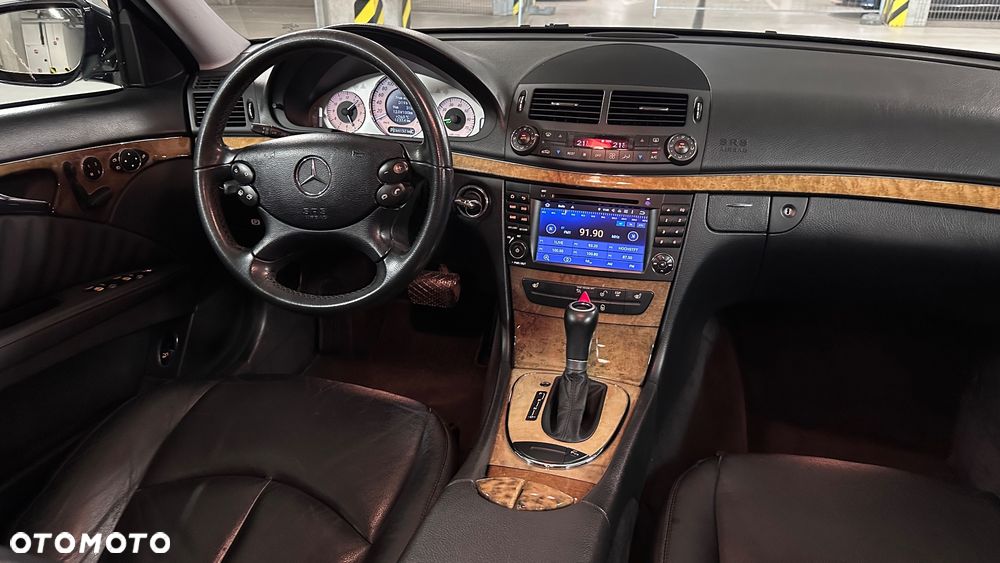 Mercedes-Benz Klasa E 350 4Matic Automatik Avantgarde - 13