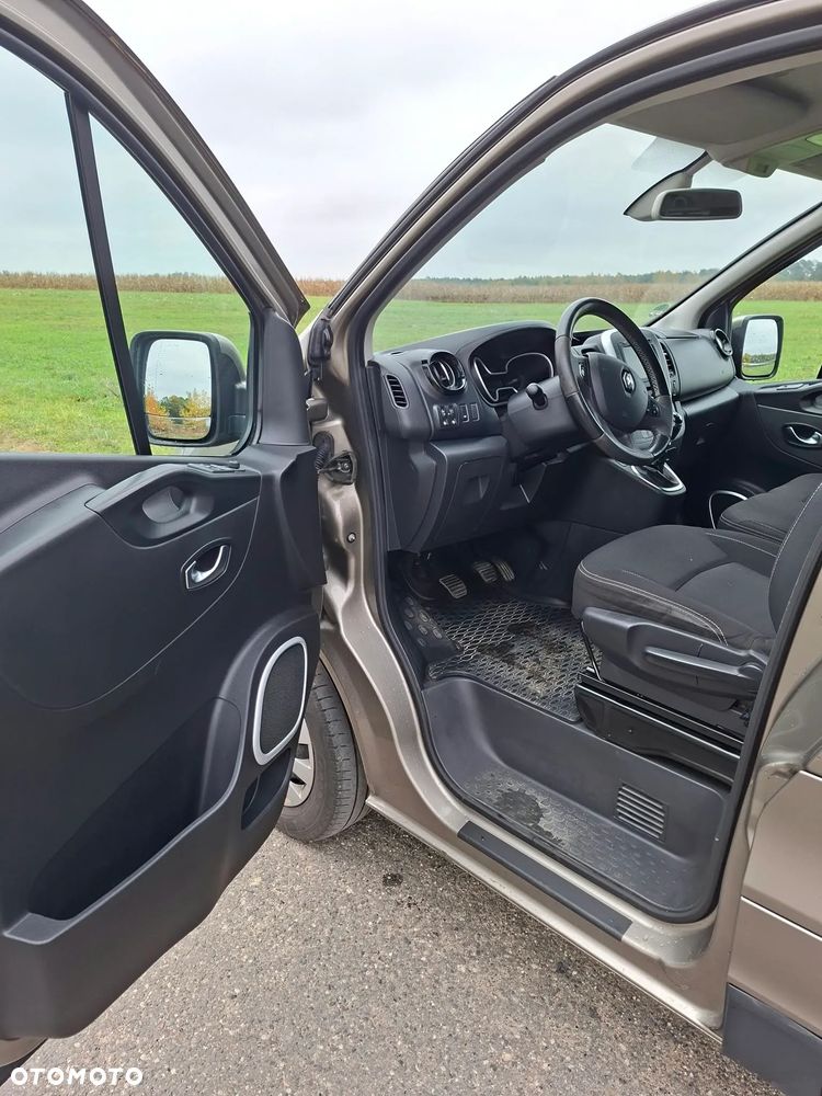 Renault Trafic 2019 photo 5