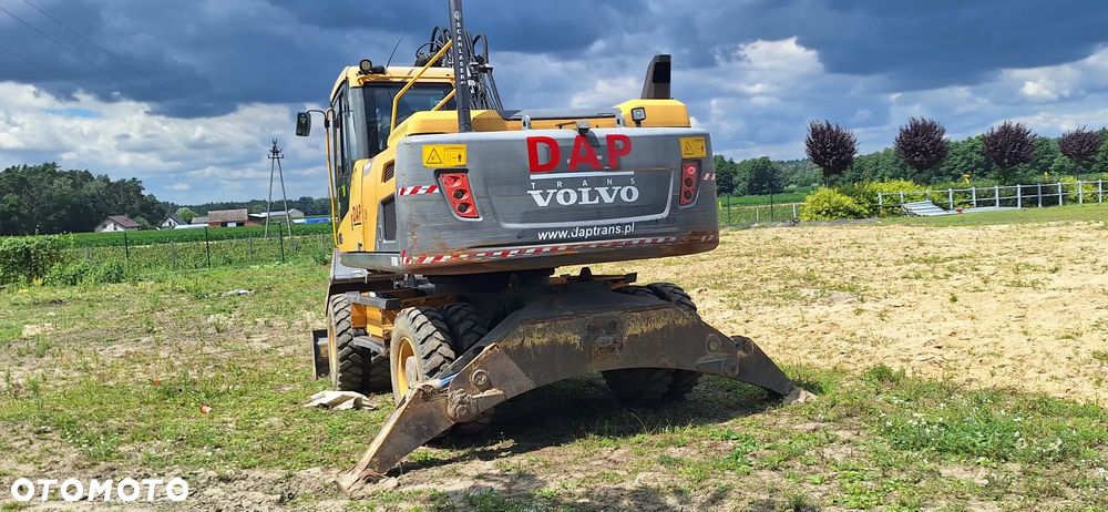 Volvo EW180D - 10