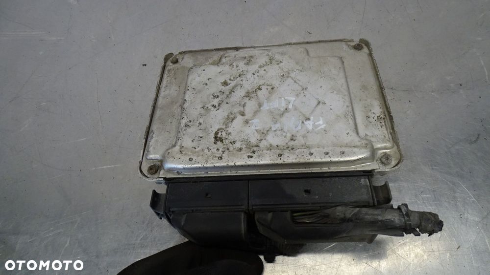 KOMPUTER SILNIKA SKODA FABIA II 1.9TDI 038906019NS 0281013082 - 2