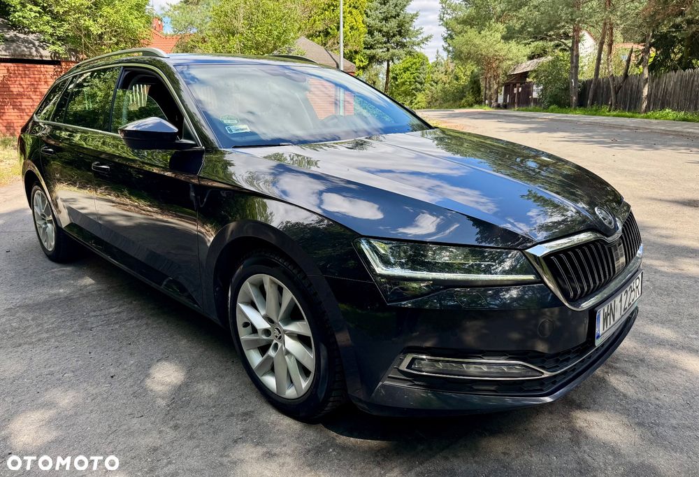 Skoda Superb 2.0 TDI SCR 4x4 Style DSG - 24