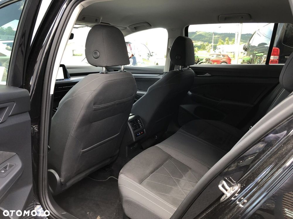 Volkswagen Golf - 19