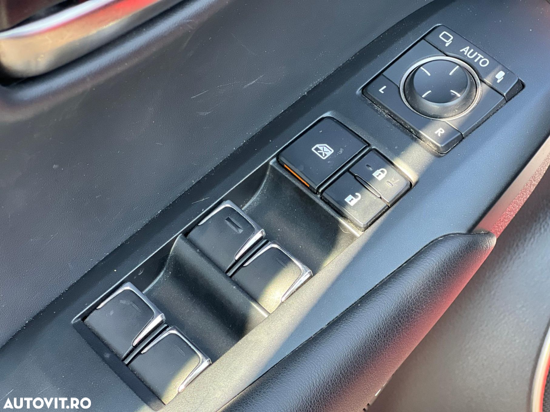 Lexus Seria NX 300h AWD Luxury - 8