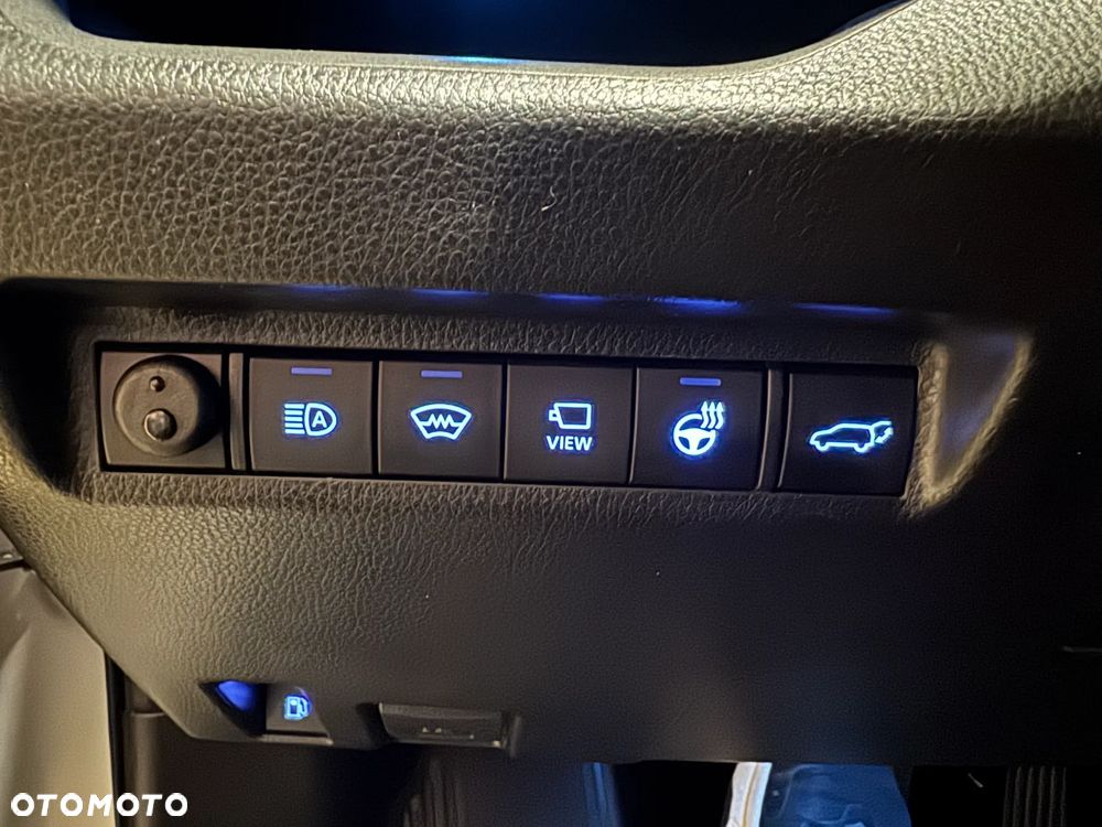 Toyota RAV4 - 14