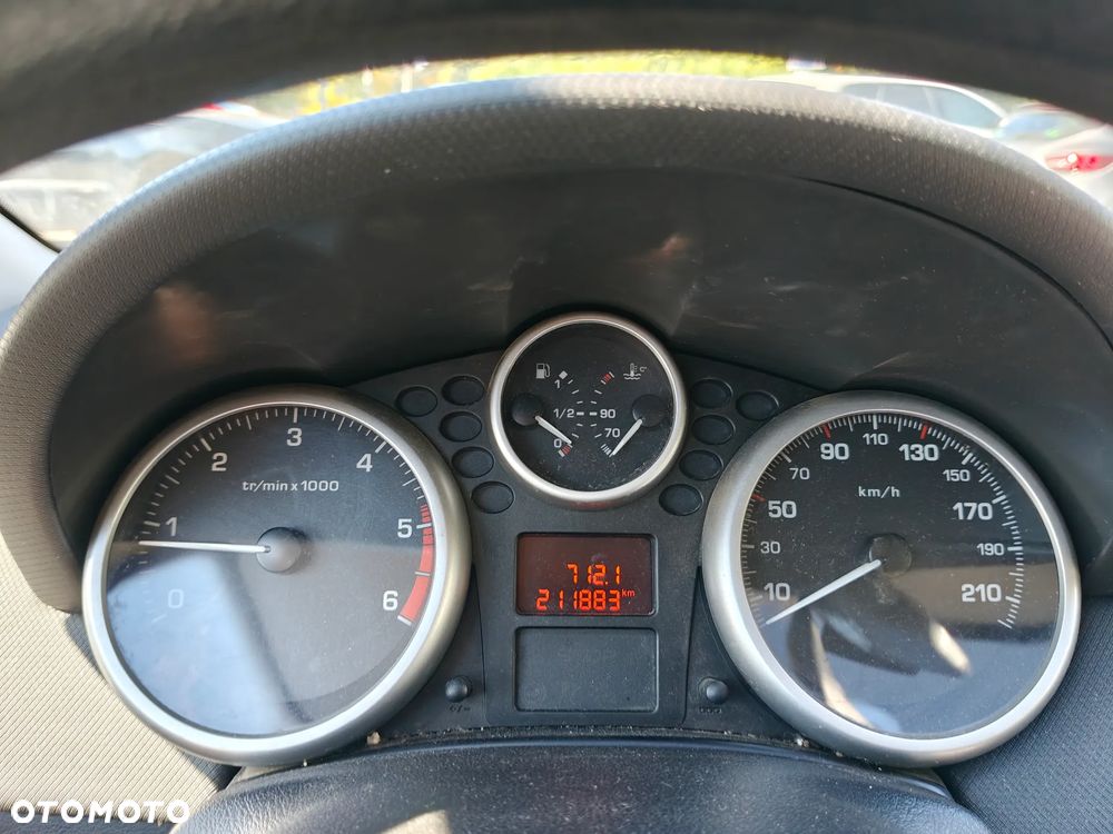 Peugeot 207 1.4 HDi Business Line - 29