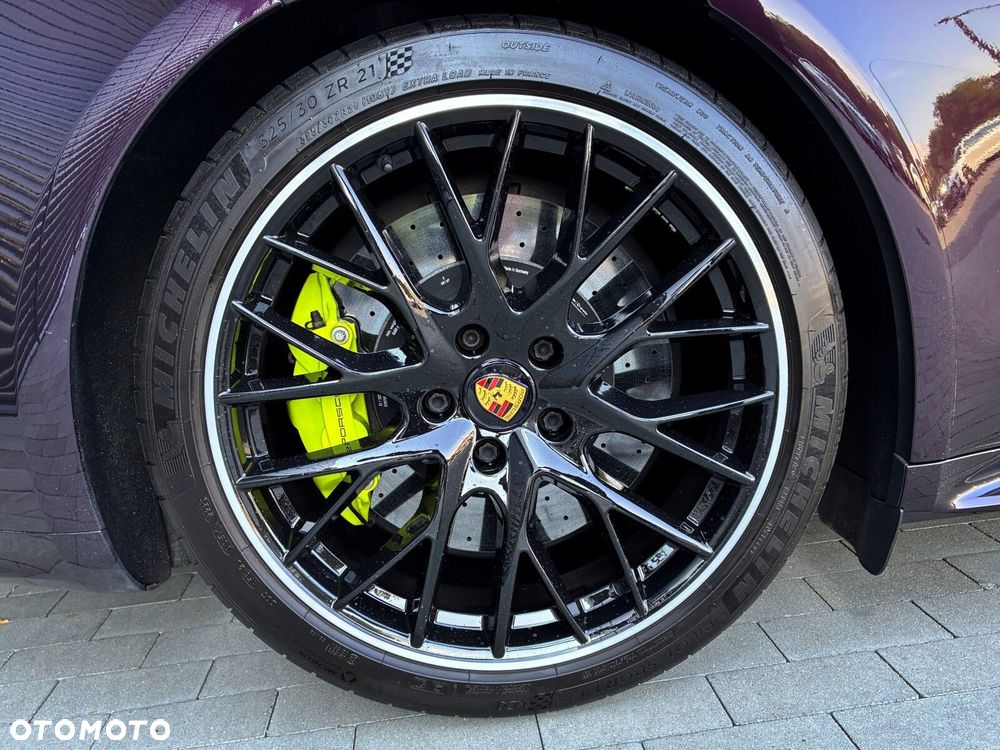 Porsche Panamera - 19