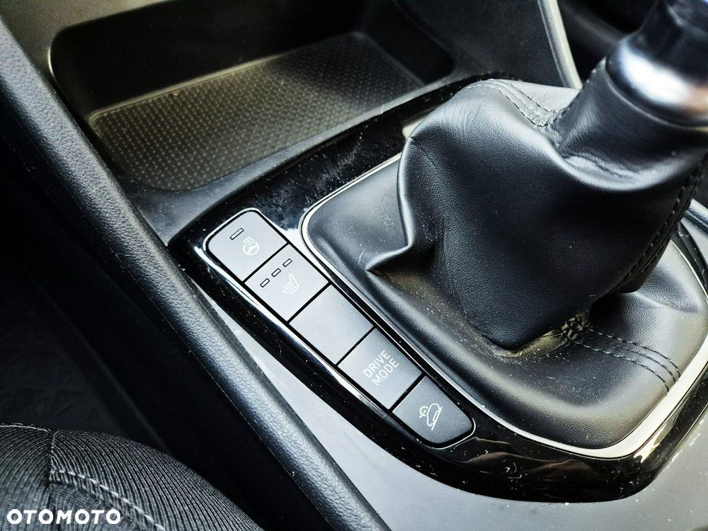 Hyundai Tucson 1.6 T-GDi Smart 2WD - 21