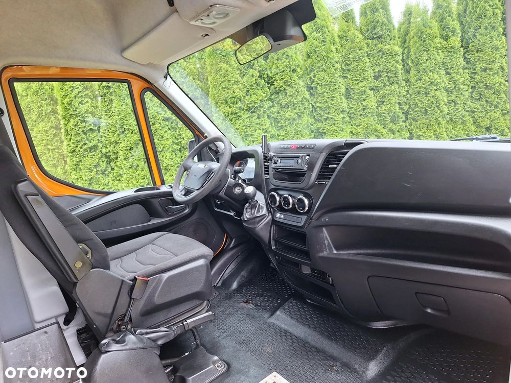 Iveco Daily - 24