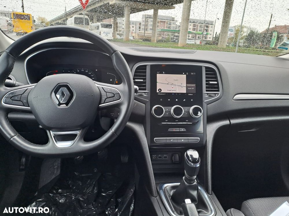 Renault Megane Blue dCi 116 Life - 9