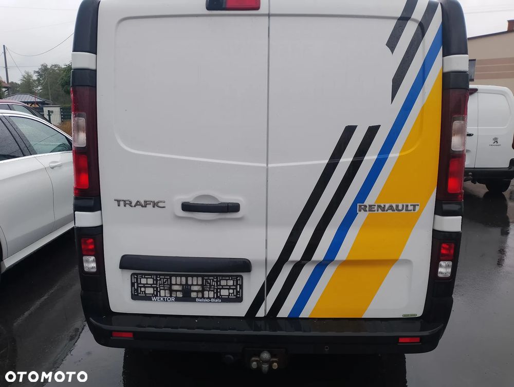 Renault Trafic - 17