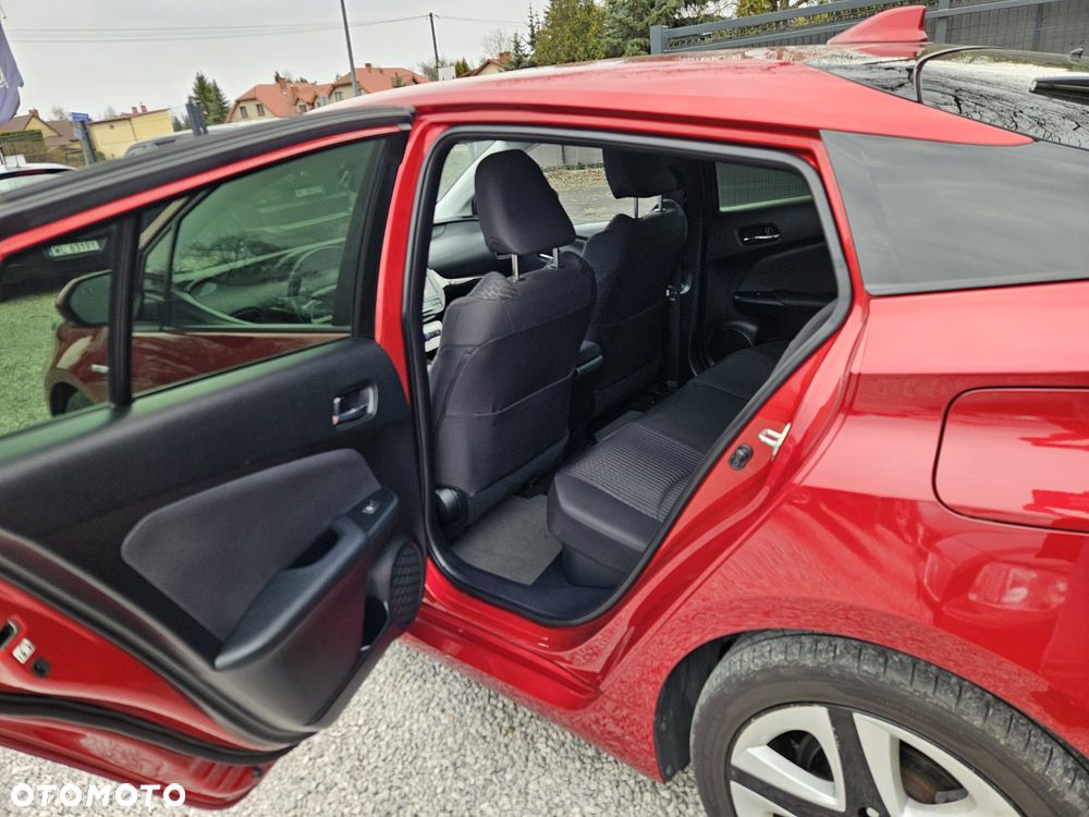 Toyota Prius Hybrid Comfort - 31
