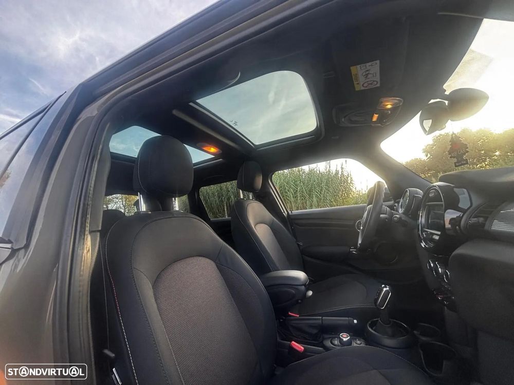 MINI 5 Portas Cooper Premium Yours Auto - 14