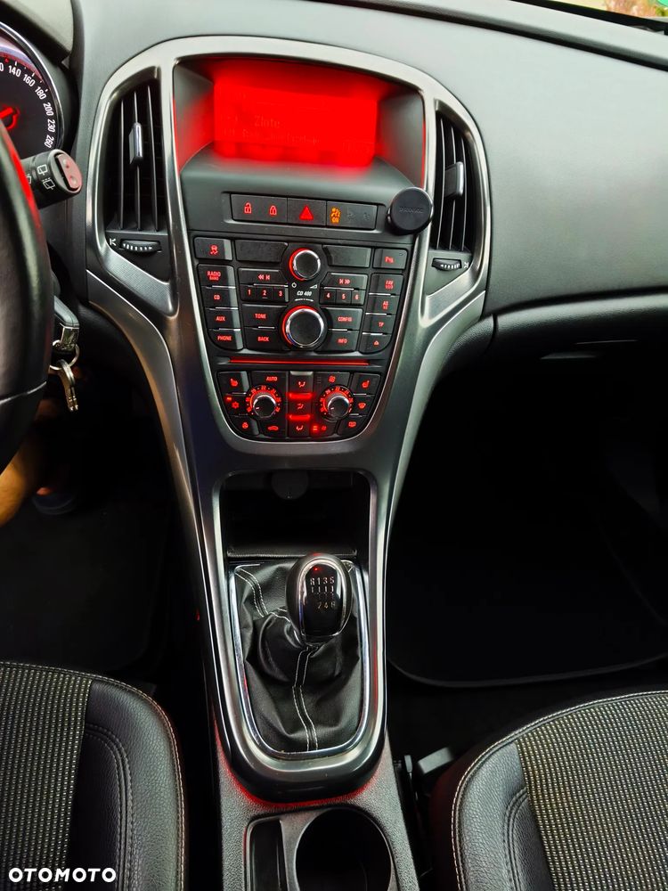 Opel Astra 1.4 Turbo Sport - 23