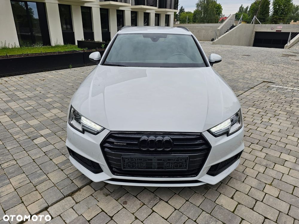 Audi A4 Avant 2.0 TDI S tronic quattro design - 13