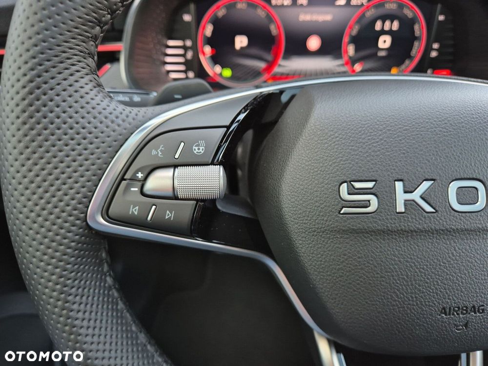 Skoda Kamiq 1.5 TSI Monte Carlo DSG - 38