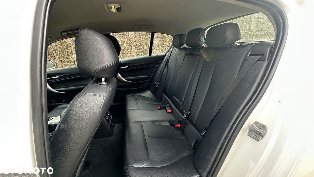 BMW Seria 1 - 15