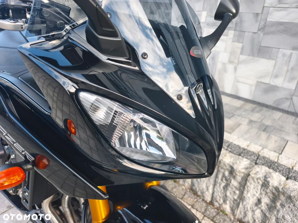 Yamaha FZ8 - 23