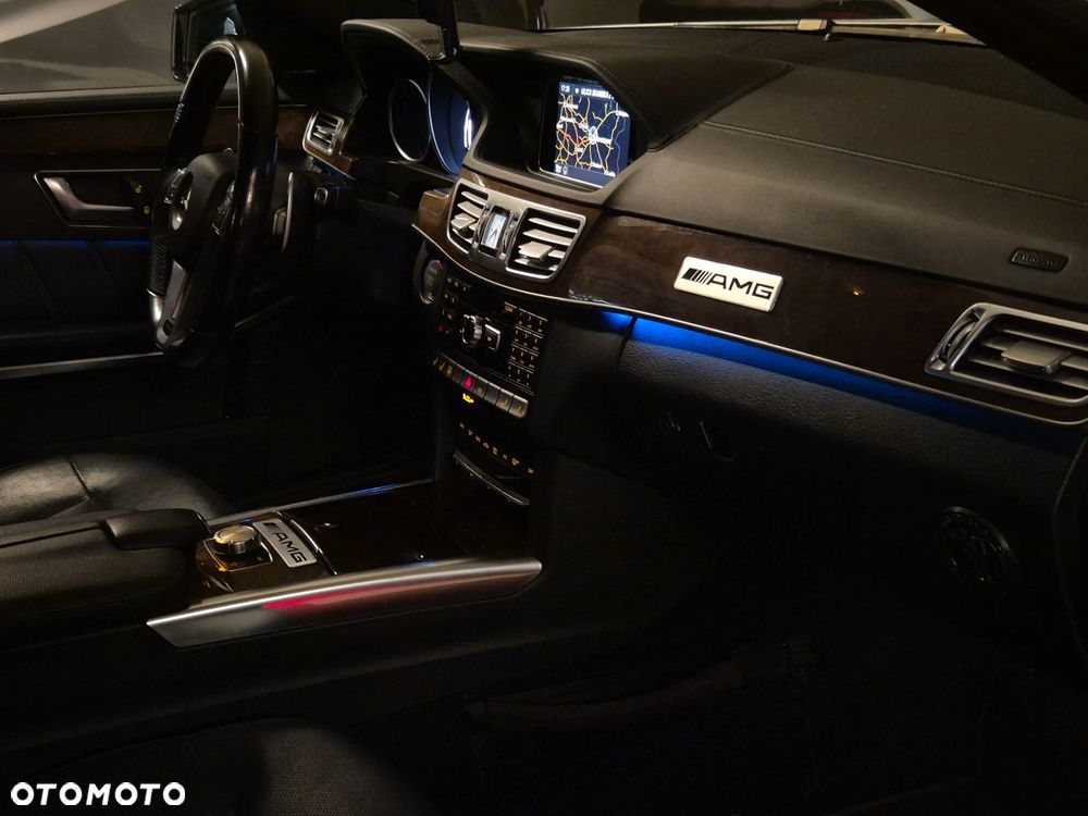 Mercedes-Benz Klasa E 400 4-Matic Avantgarde - 10