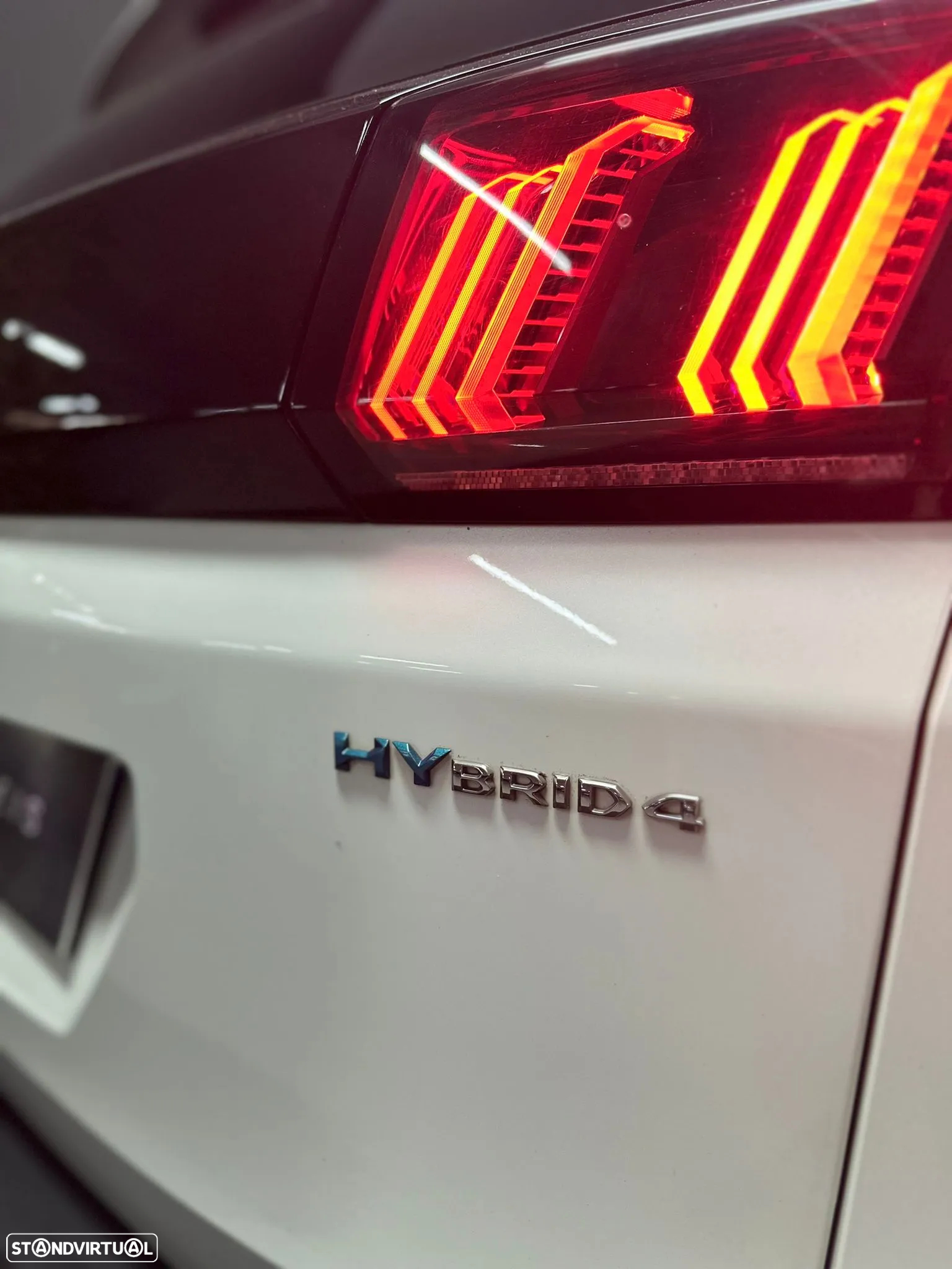 Peugeot 3008 1.6 Hybrid4 Allure Pack e-EAT8 - 7