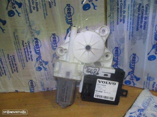 Motor Elevador Vidro 30710068 VOLVO V50 SW 2004 TE VOLVO V50 2004 2.0D 136CV 5P CINZA - 1