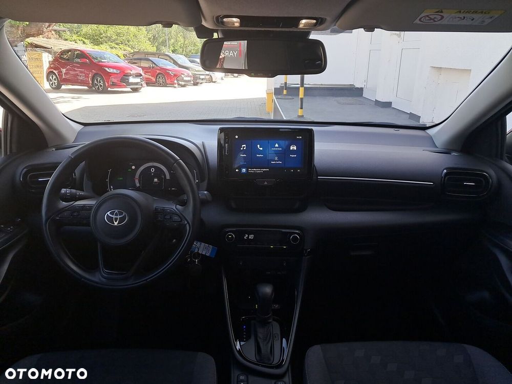 Toyota Yaris Hybrid 1.5 Style - 27