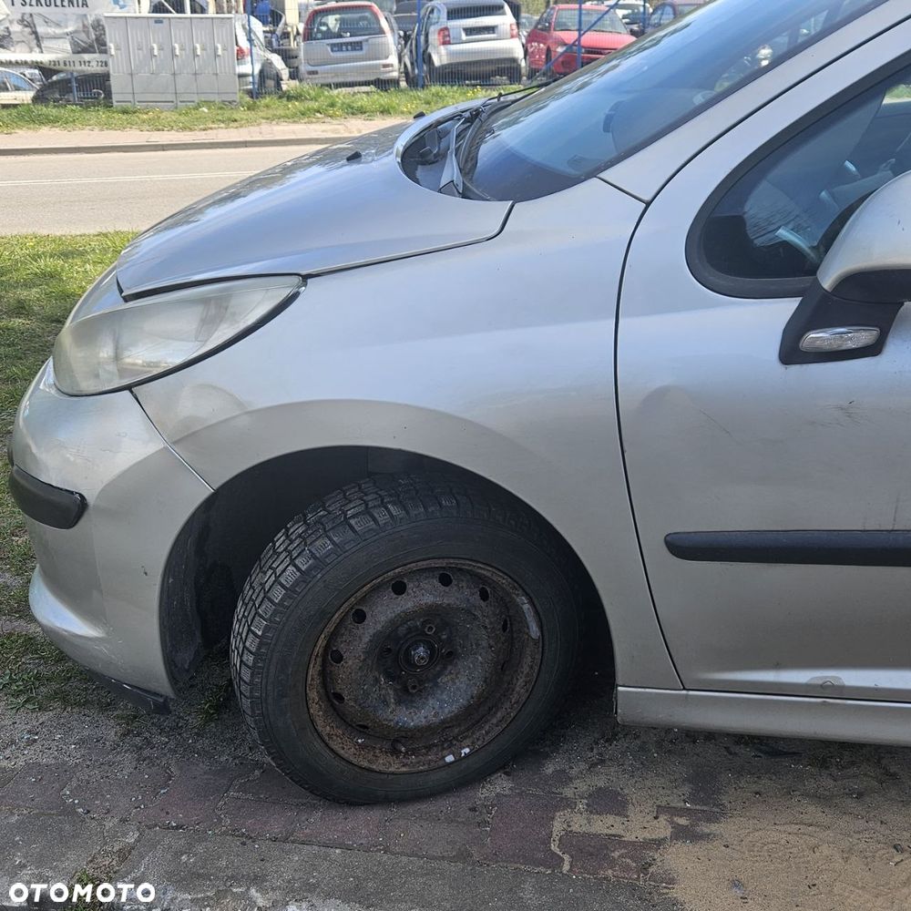 Zderzak przedni / przód / Peugeot 207 (2007r) (kod lak: ETSC) - 3