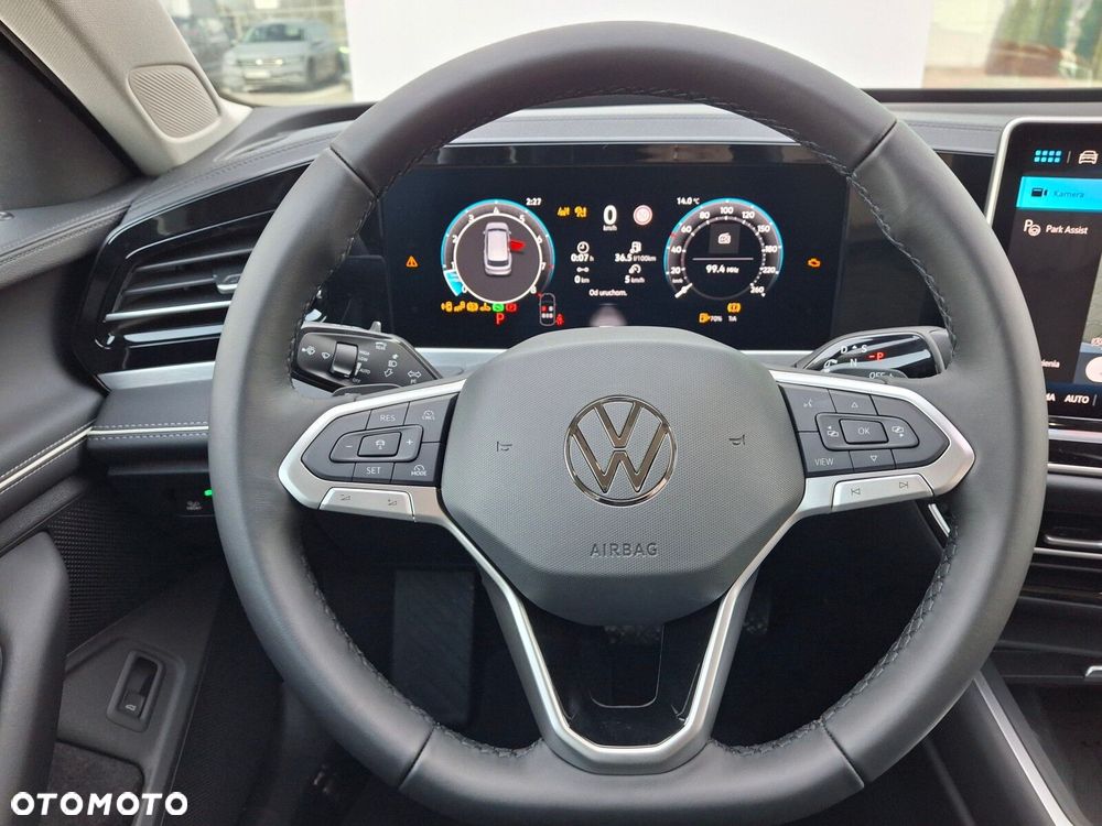 Volkswagen Passat - 26
