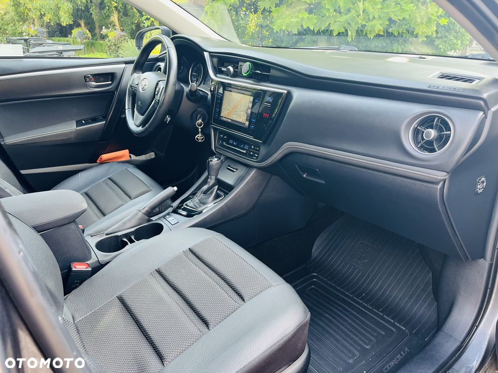 Toyota Corolla 1.6 Comfort MS - 27