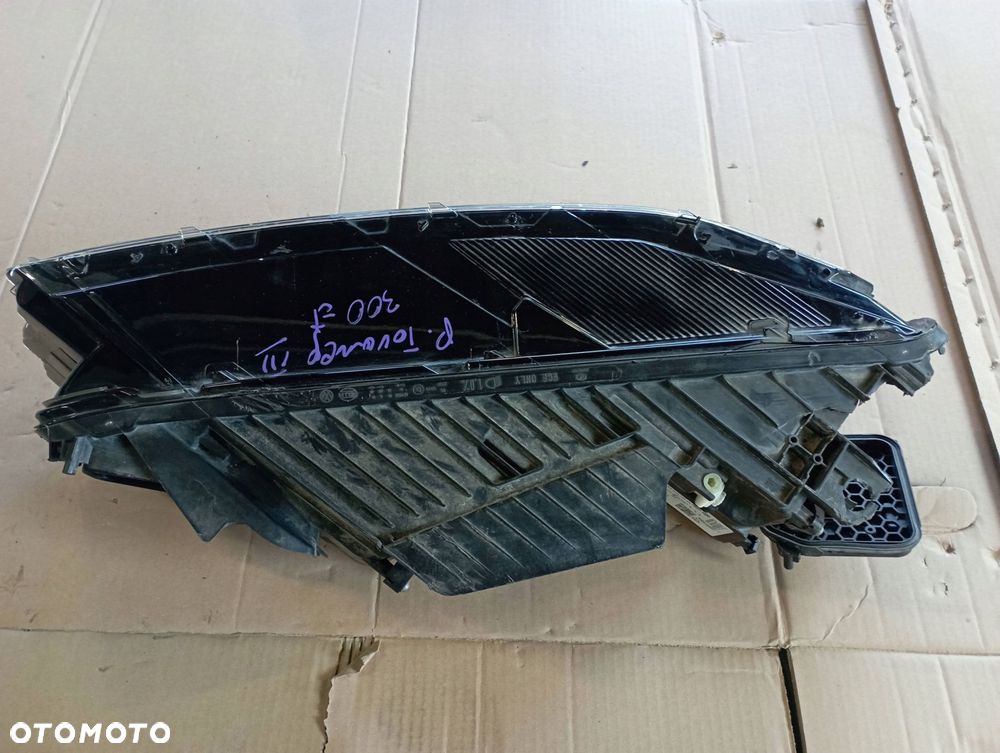VW TOUAREG III LAMPA PRAWA PRZÓD PRZEDNIA 761941082 - 7