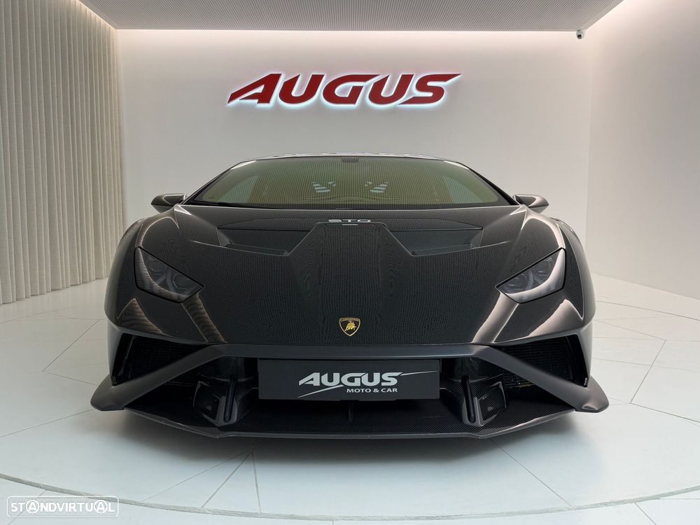 Lamborghini Huracán STO - 9