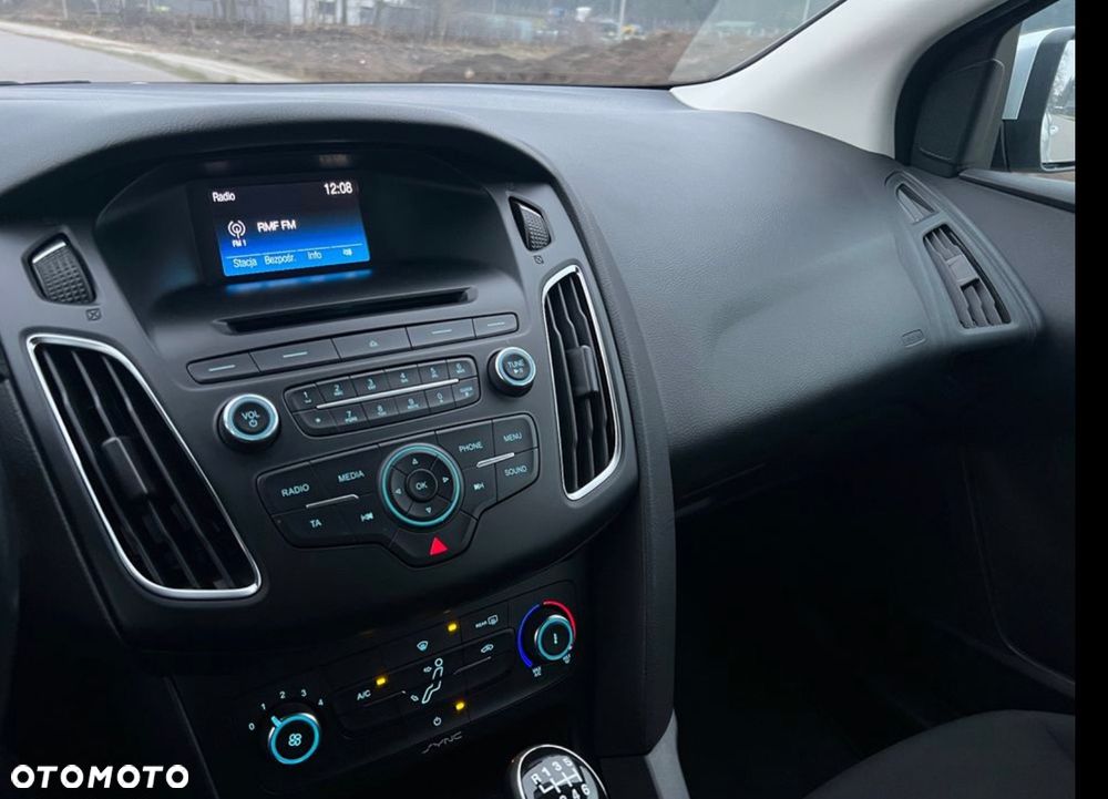 Ford Focus 1.5 TDCi Trend - 22