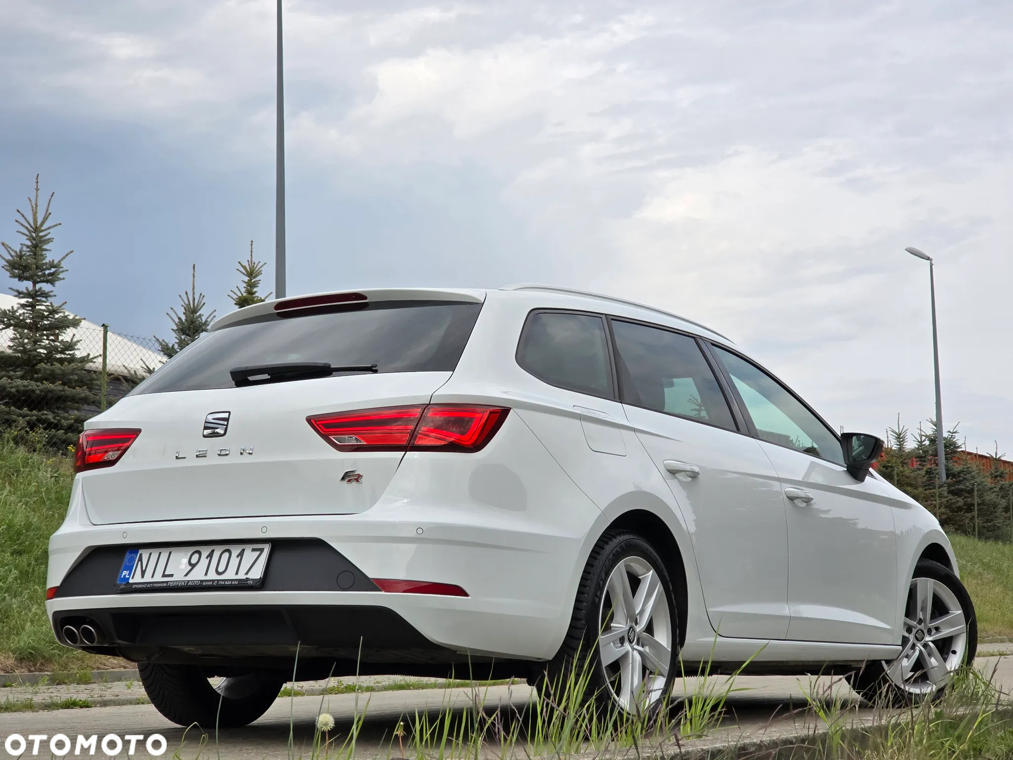 Seat Leon ST 2.0 TDI Start&Stop FR - 33