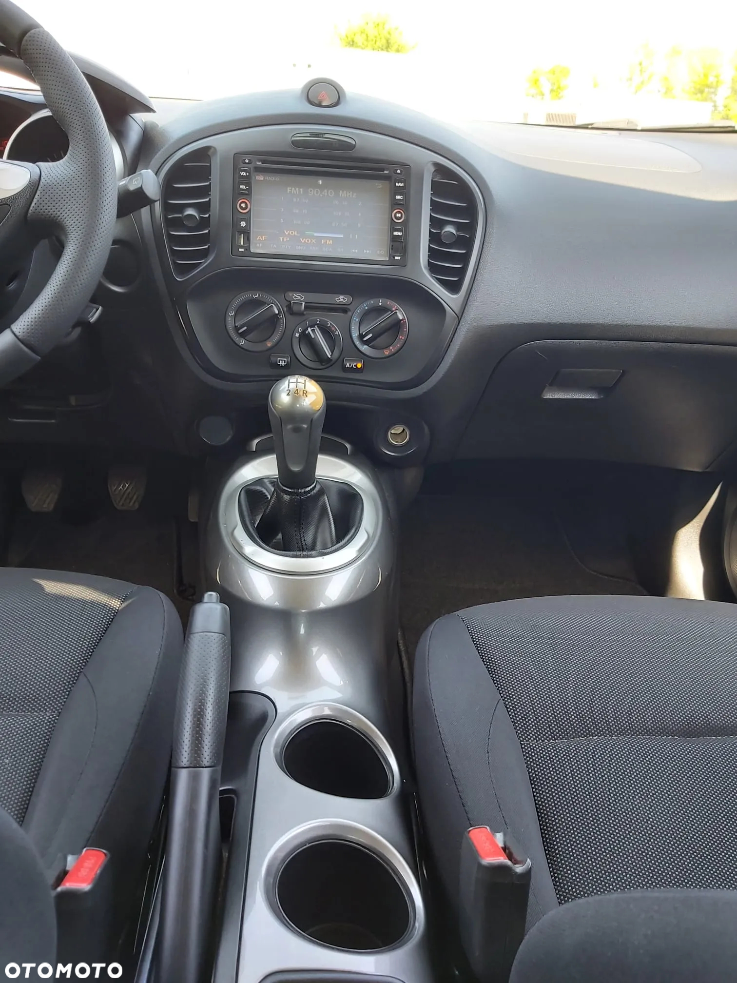 Nissan Juke 1.6 Visia Plus - 28