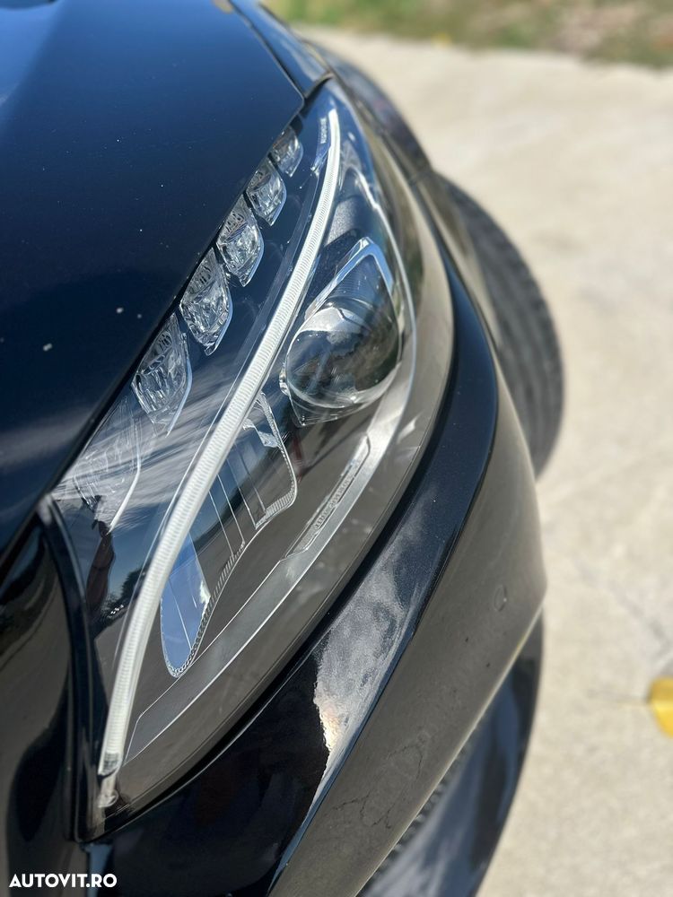 Mercedes-Benz C - 27