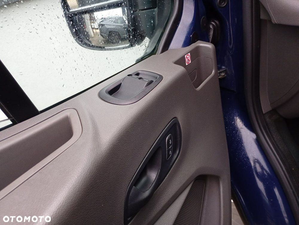 Ford Transit - 13