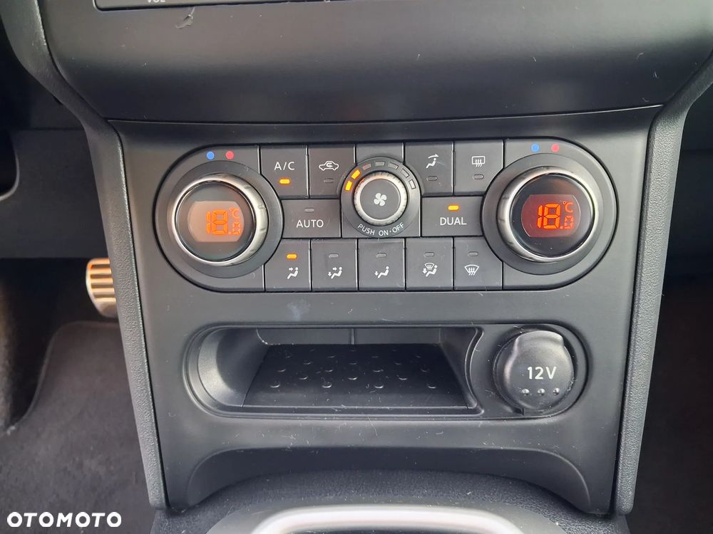 Nissan Qashqai 1.6 Tekna CVT - 19