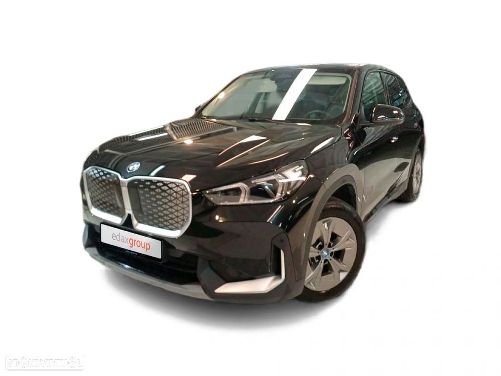 BMW iX1 eDrive20 - 1
