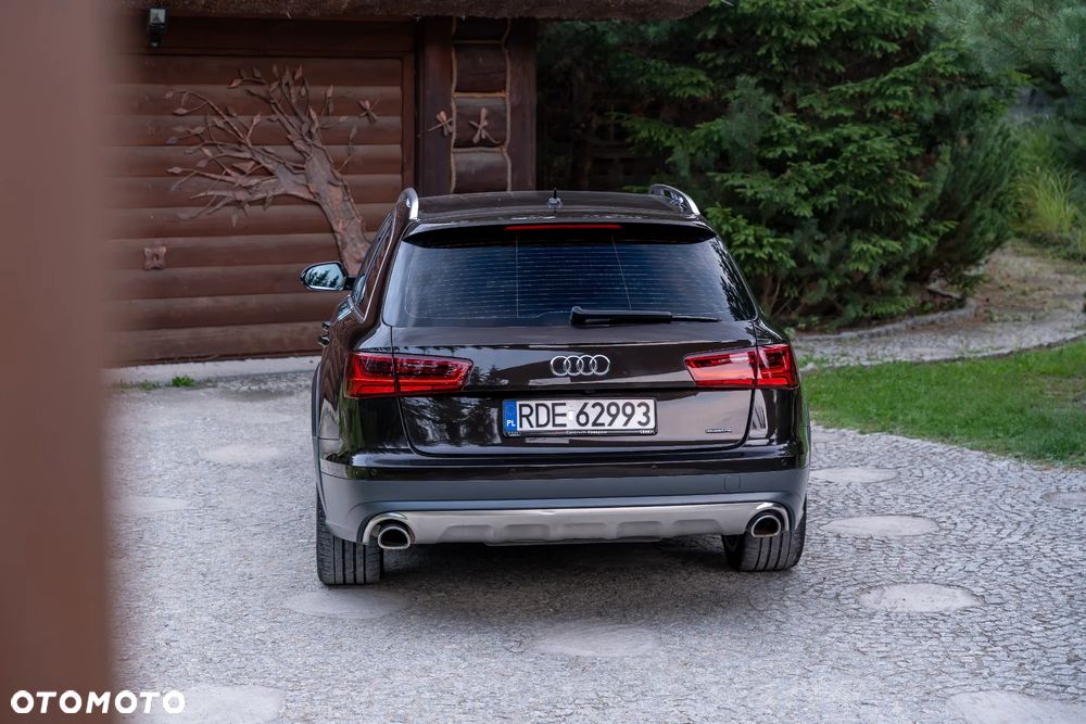 Audi A6 Allroad - 19