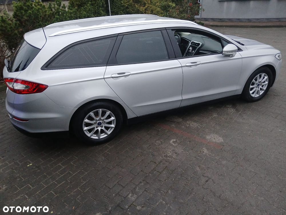 Ford Mondeo - 4