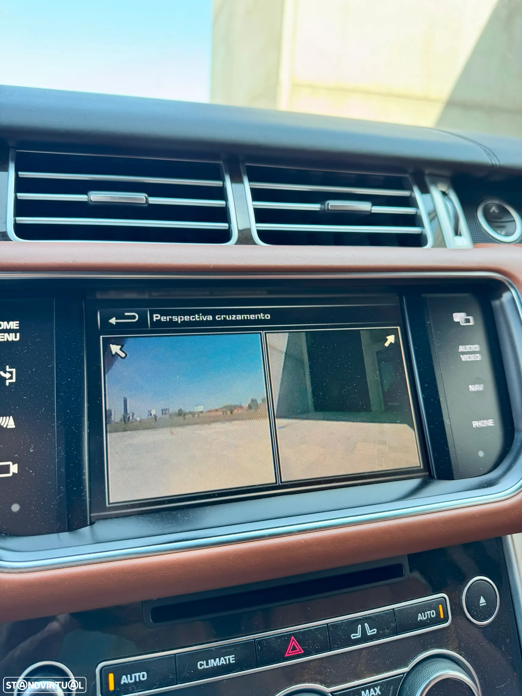 Land Rover Range Rover 4.4 SDV8 Autobiography - 38