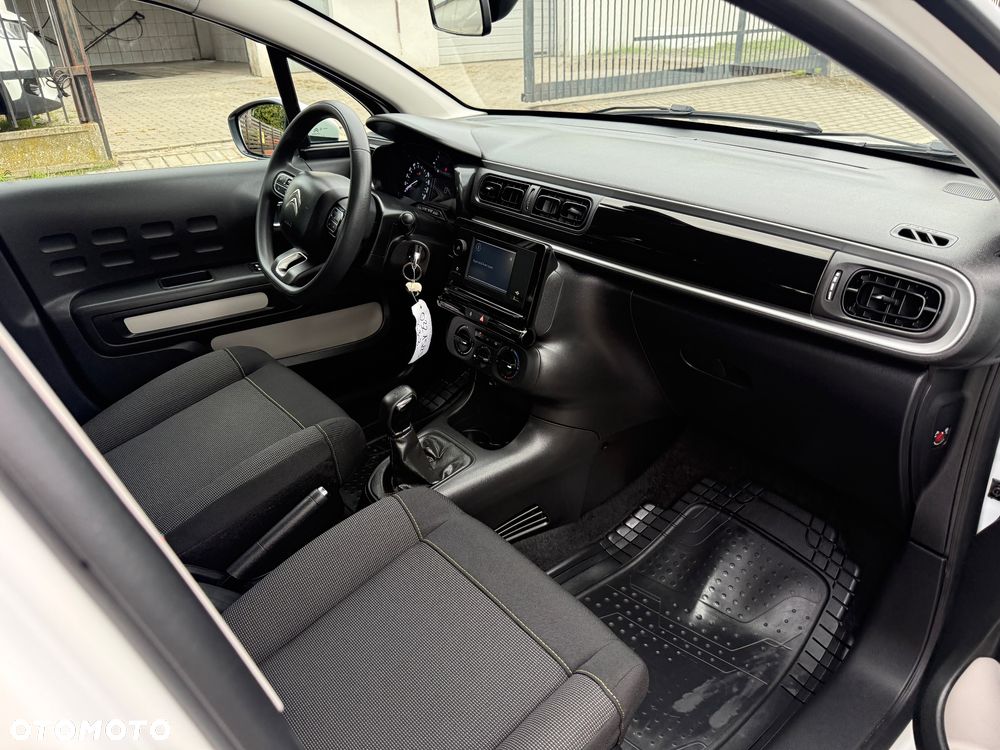 Citroën C3 1.2 PureTech Shine - 13