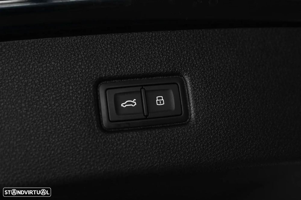 Audi Q7 55 TFSIe quattro S line Tiptronic - 44